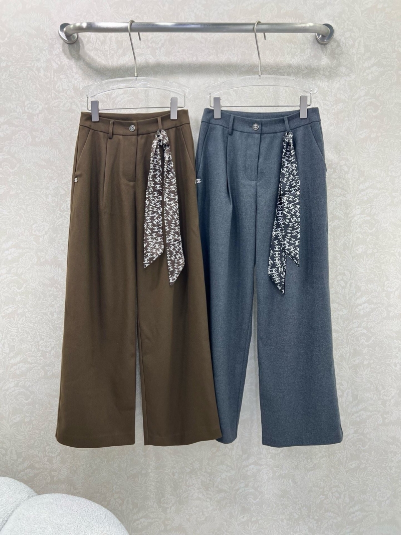 Ch**el long pants